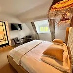 فندق مبيت وإفطار Manoir Les Feuillantines Piscine &